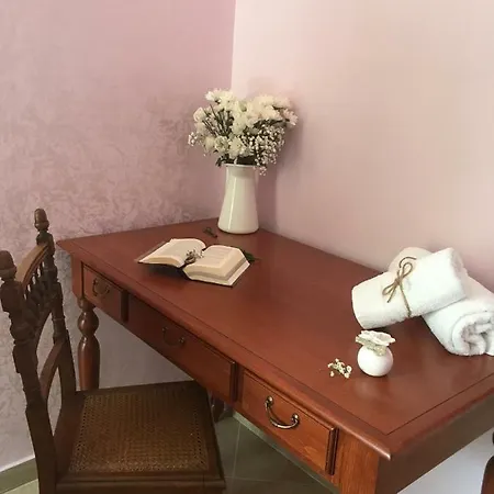 Agriturismo Acquafredda مزرعة للإقامة *